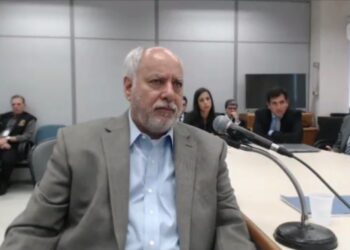Justiça decreta prisão de ex-diretor da Petrobras Renato Duque, condenado a 98 anos