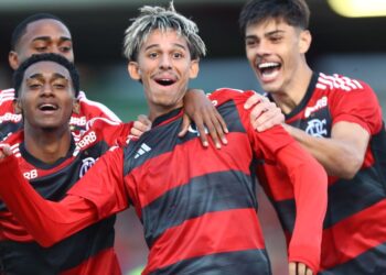 Flamengo acerta venda de Werton para clube português