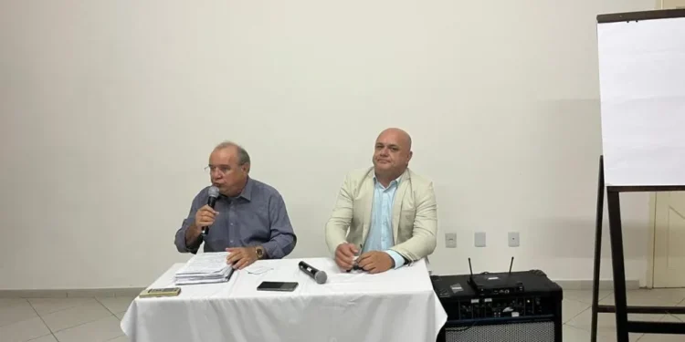 Zé Carneiro faz graves denúncias contra presidente da Câmara Municipal de Feira