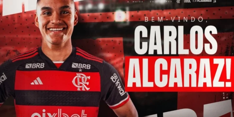 Flamengo anuncia a contratação de Carlos Alcaraz