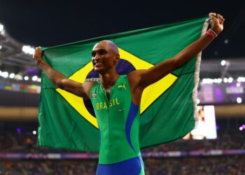Alison dos Santos é bronze nos 400m com barreiras nas Olimpíadas de Paris 2024