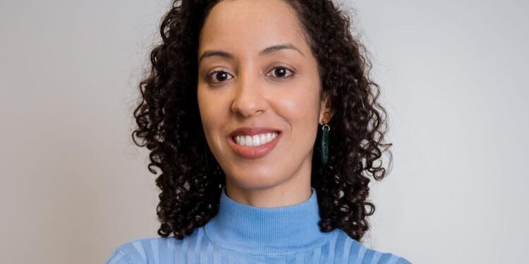 Justiça impede convocação de professora negra em concurso e obriga Ufba a nomear primeira candidata da ampla concorrência