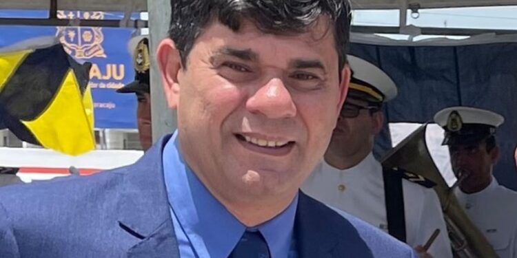 ‘Transporte de dinheiro não é crime’, diz advogado de Sergipe que teve R$ 500 mil apreendidos pela PRF na BA