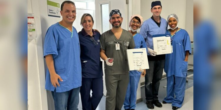 HGCA realiza procedimento endoscópico inovador para remoção de câncer gastrointestinal precoce