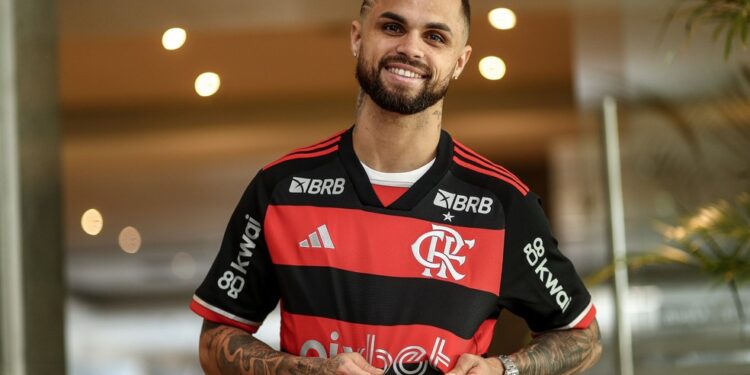 Flamengo anuncia a contratação de Michael: “Meu coração nunca foi embora”