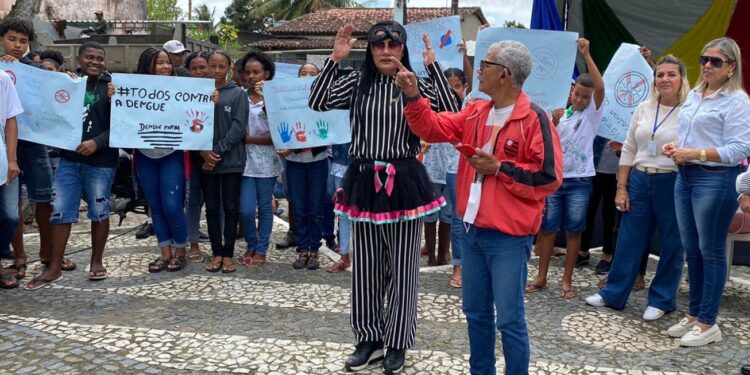 Feira intensifica combate à dengue com vacinação e ações de controle do Aedes Aegypti