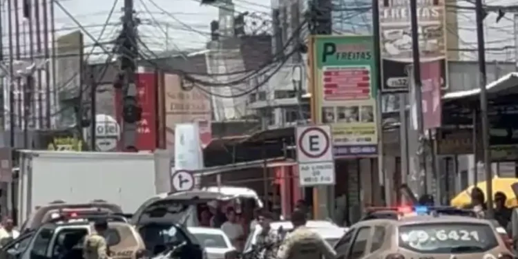 Comando de Policiamento Regional Leste reforça ações após mortes de pessoas em situação de rua em Feira de Santana