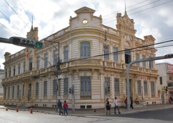 Prefeito Colbert Filho institui Comissão de Transição Democrática de Governo