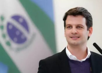 Confira os prefeitos eleitos nas 51 cidades com segundo turno