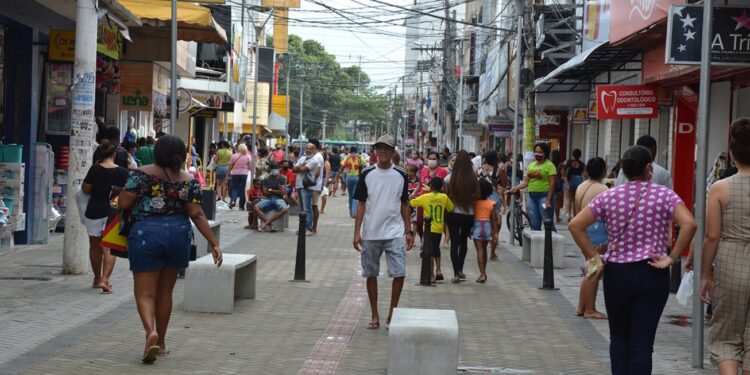 Confira o funcionamento do comércio nos feriados de novembro