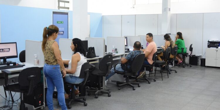 Casa do Trabalhador está com 160 vagas abertas para atender o Mineirão Atacarejo