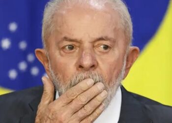 Desaprovação ao governo Lula cresce a 46% e chega ao mesmo patamar dos que aprovam, revela pesquisa