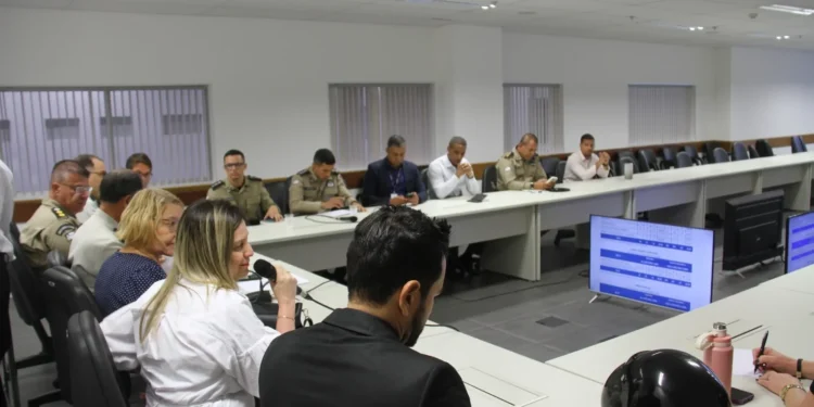 SSP define estratégias para reforçar segurança em Feira de Santana durante 1ª reunião do Plano de Atuação Integrada