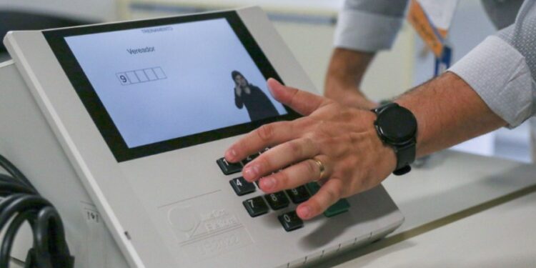 Eleitores não podem ser presos em cidades com 2º turno a partir de hoje; veja exceções