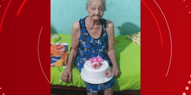 Idosa de 103 anos morre em incêndio na Bahia; corpo dela foi carbonizado