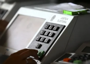 Eleições: mais de 70% dos candidatos baianos só têm até o Ensino Médio completo