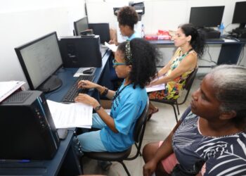 Renovação de matrícula da rede estadual na Bahia para 2025 será realizada em novembro; veja prazos e como fazer