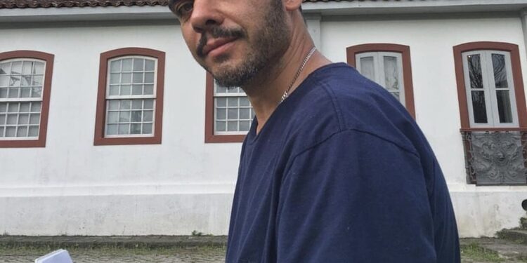 Suspeitos de matar ex-ator mirim João Rebello em Trancoso são identificados, diz polícia; investigação aponta que vítima foi morta por engano