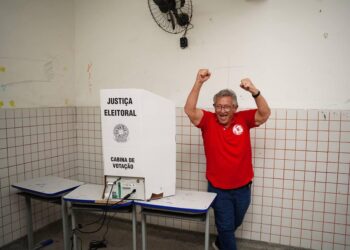 Luiz Caetano (PT) é eleito prefeito em Camaçari com 50,92% dos votos