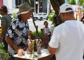 Espírito natalino promete movimentar avenida Getúlio Vargas neste domingo