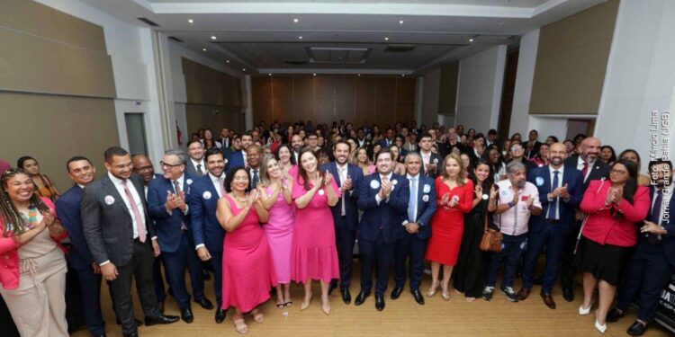 OAB Avança Mais é lançada com presença de centenas de advogados