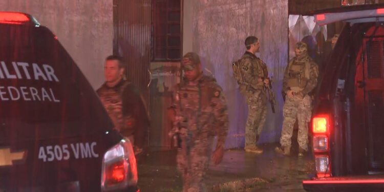 Homem que detonou explosivos próximo ao STF alugou casa no DF; artefatos explosivos foram encontrados, diz polícia