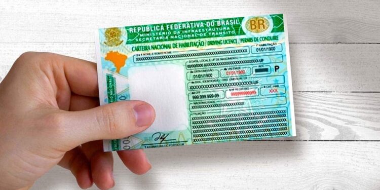 Nova CNH terá categoria para carros automáticos a partir de 2025