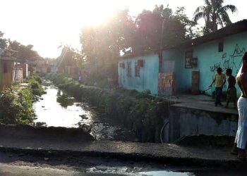 População que vive em favelas cresce e chega a 8,1%, mostra Censo; no Norte, são 19%