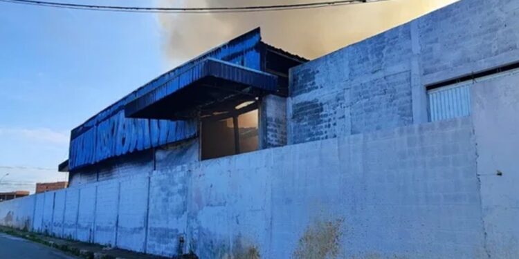 Empresário suspeito de ordenar incêndios em lojas e galpão no interior da BA é preso; prejuízo foi de R$ 15 milhões