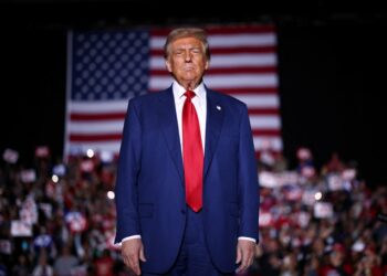 Trump é eleito presidente dos EUA, aponta projeção da AP