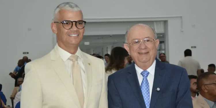 Pablo Roberto decide assumir o cargo de vice-prefeito de Feira de Santana