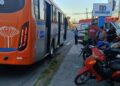 Mulher tem mal súbito e morre dentro de ônibus em Feira de Santana