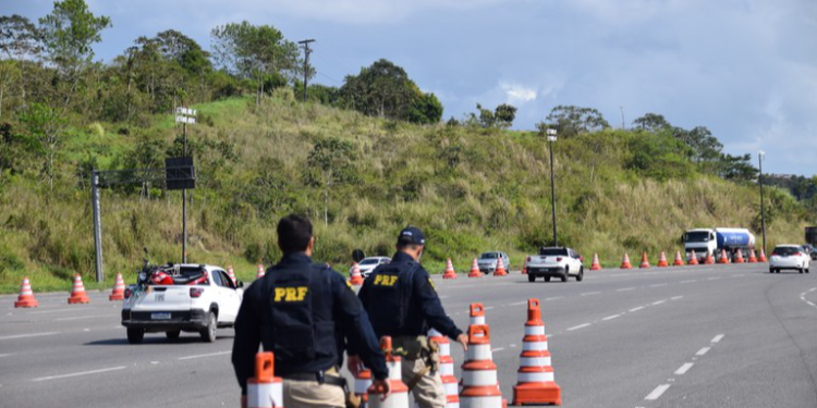 Bahia registra 69 acidentes e 10 mortes durante o Natal; saiba as BRs mais perigosas