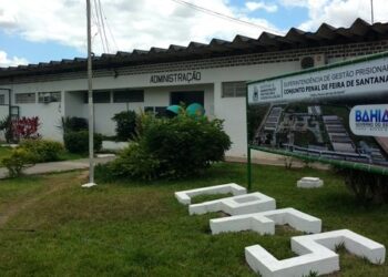 Diretor de presídio de Feira é denunciado por agredir e tentar imobilizar advogado