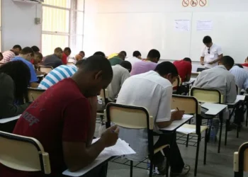 Confira concursos com editais abertos; salários podem chegar a R$ 22 mil