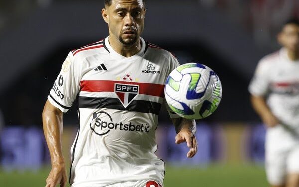 Vitória acerta a contratação de Wellington Rato, do São Paulo