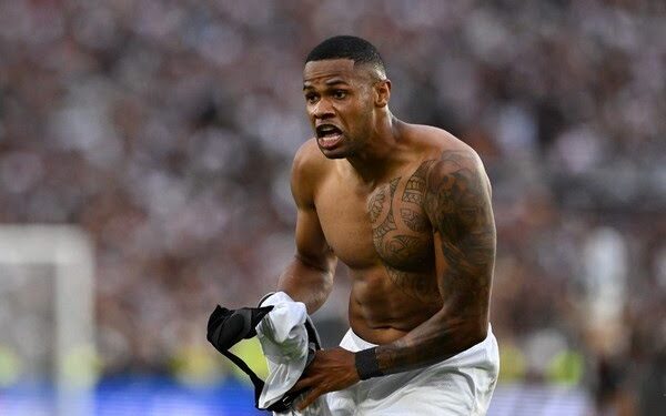 Atlético-MG encaminha acerto com Júnior Santos, do Botafogo