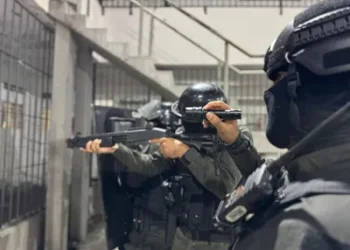 Organizaçao criminosa: polícia faz operação em presídios na Bahia