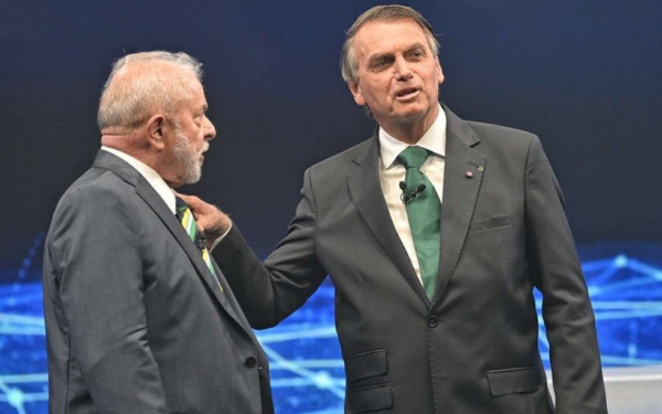 Bolsonaro rebate fala de Lula sobre amantes