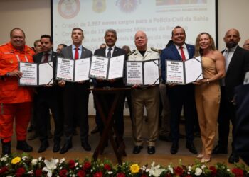 Governo da Bahia autoriza concursos públicos e cria mais de 2,3 mil cargos na Polícia Civil
