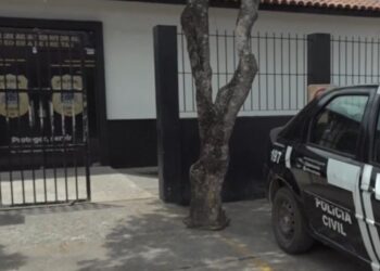 Polícia investiga morte de criança de 2 anos que foi levada ferida pelos pais adotivos para hospital na Bahia