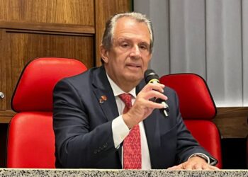 Flamengo promove demissão em massa no futebol de base