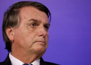 Bolsonaro aposta no Congresso para conseguir se salvar da prisão