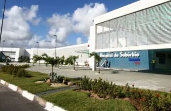 Polícia investiga possível envenenamento na morte de irmãos de 5 e 7 anos