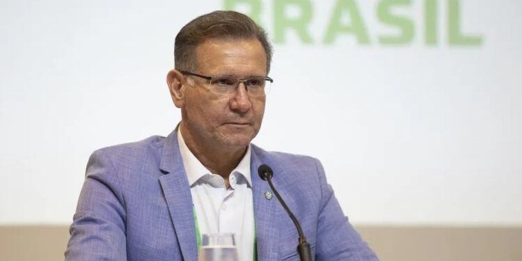 CBF demite Wilson Seneme do comando da Comissão de Arbitragem