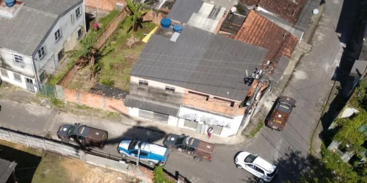 Tiroteios mataram mais de três pessoas por dia em Salvador e RMS em 2024, diz levantamento
