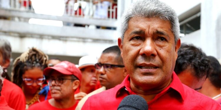 Quaest, eleições 2026: ACM Neto tem 42% e Jerônimo tem 38% na disputa pelo governo da Bahia