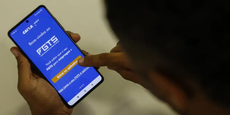 Governo vai liberar saldo do FGTS a quem optou por saque-aniversário