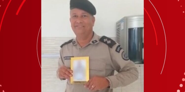 Tenente morre após acidente entre carro e moto na Bahia