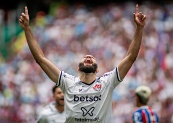 Vitória comunica saída de Wagner Leonardo ao Grêmio na maior venda da história do clube; valores